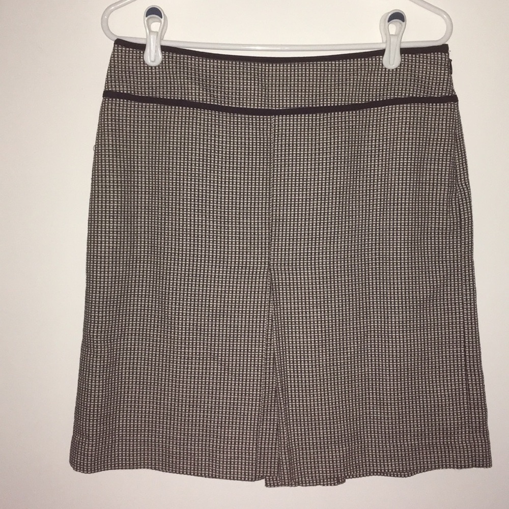 ANN TAYLOR LOFT SKIRT